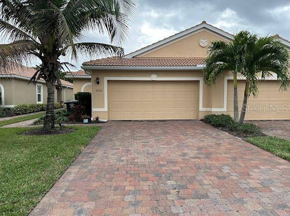 Fort Myers, FL 33916,4266 DUTCHESS PARK RD