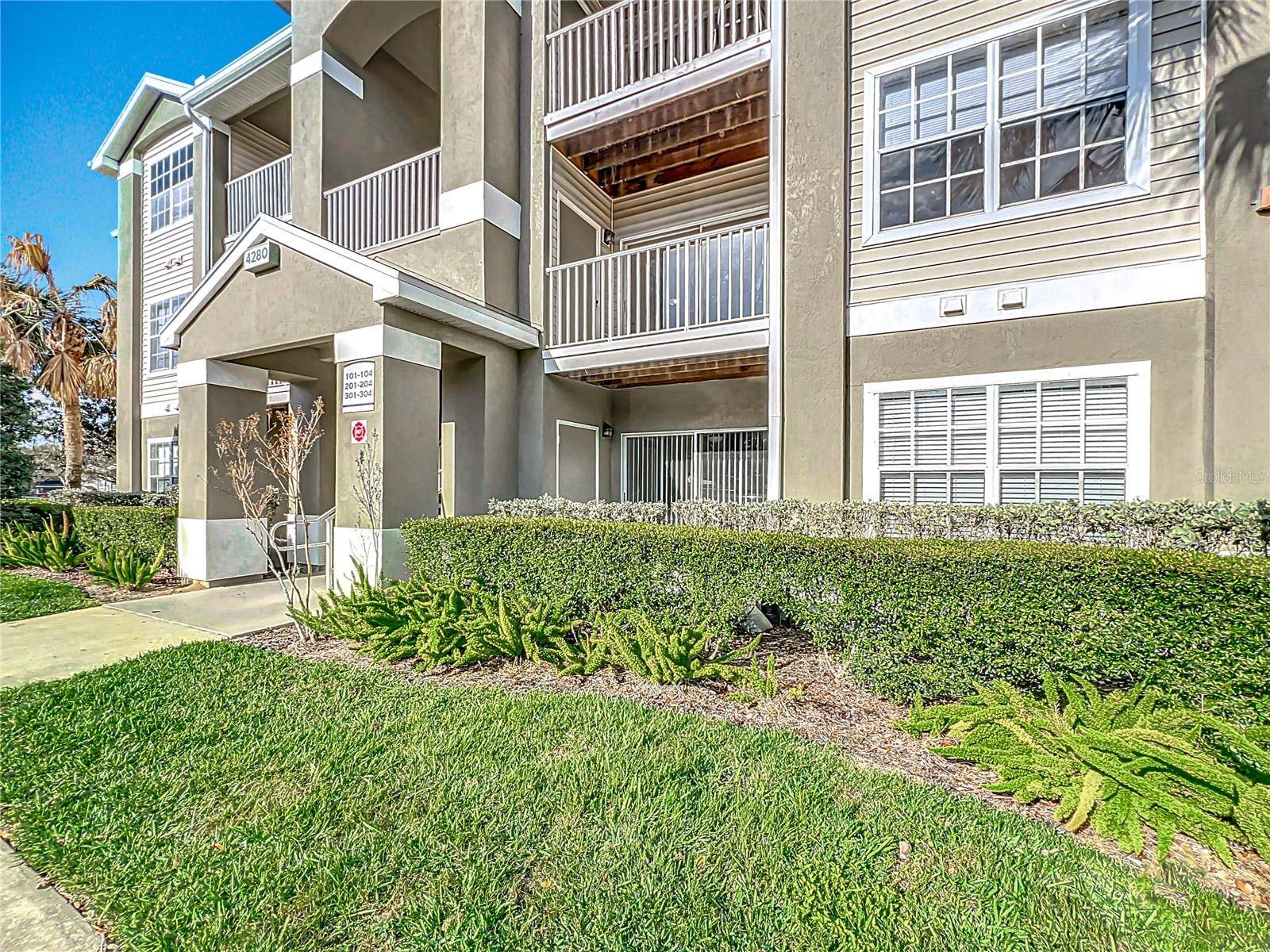 Lakeland, FL 33810,4280 SUMMER LANDING DR #204