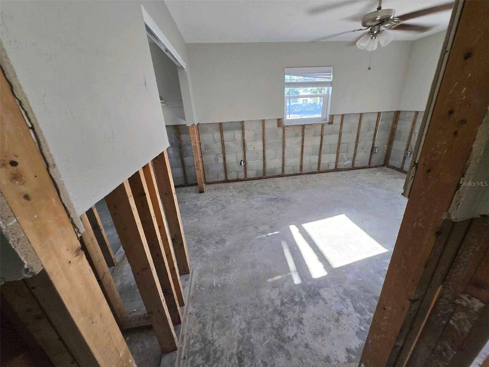 St Petersburg, FL 33703,4706 LANSING ST NE