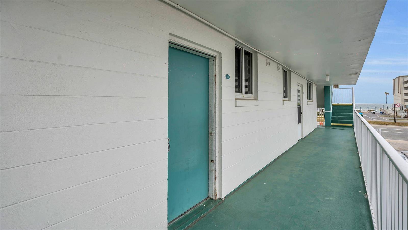 Daytona Beach, FL 32118,2727 N ATLANTIC AVE #2020