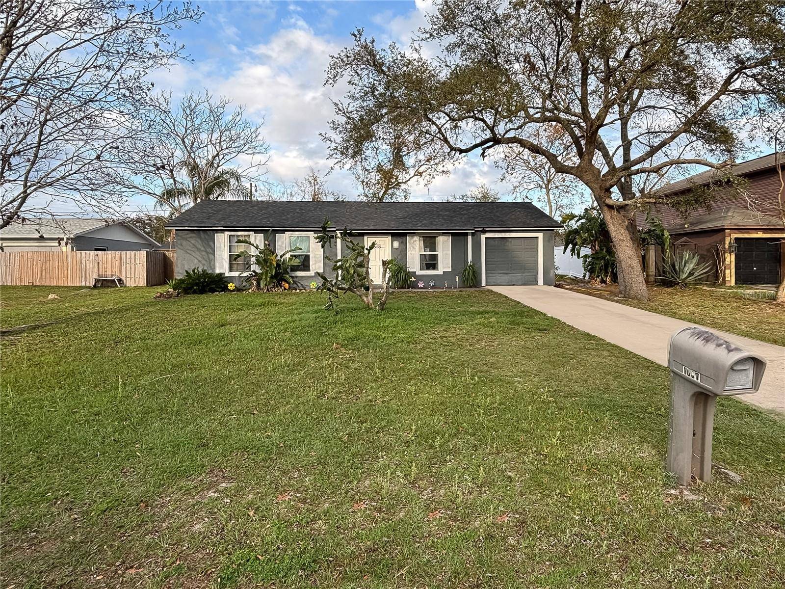 Deltona, FL 32738,1067 LYRIC DR
