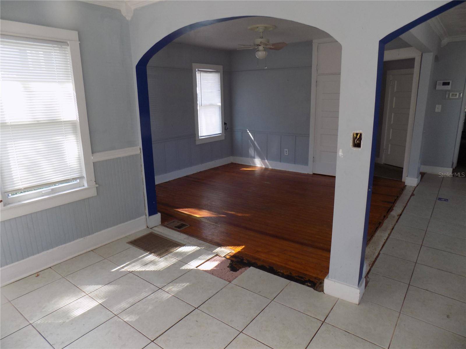 Eustis, FL 32726,204 S CENTER ST