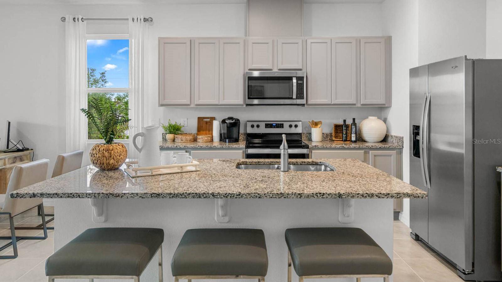 Davenport, FL 33896,2152 MONTEVERDE AVE