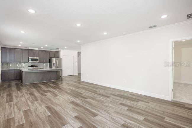 Poinciana, FL 34759,3852 BLUETHREAD WAY