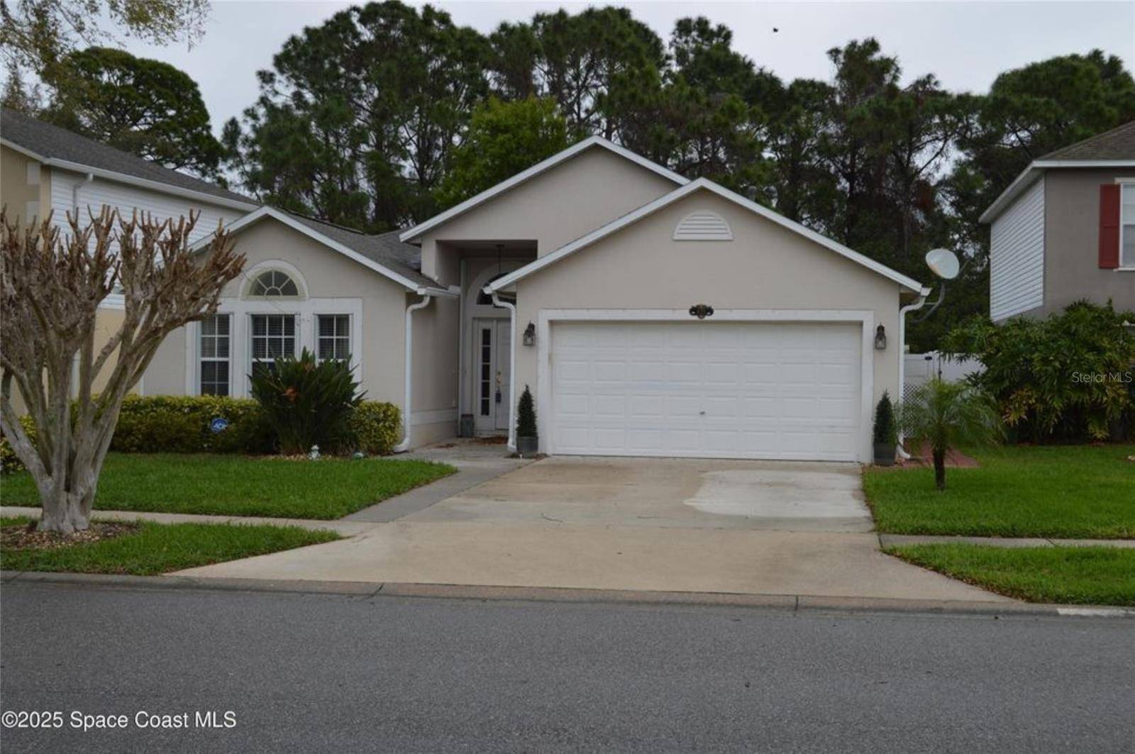 Titusville, FL 32780,459 MACON DR
