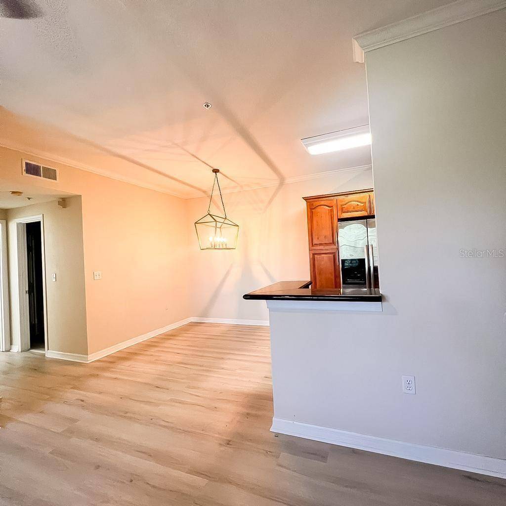 Orlando, FL 32835,2624 ROBERT TRENT JONES DR #633