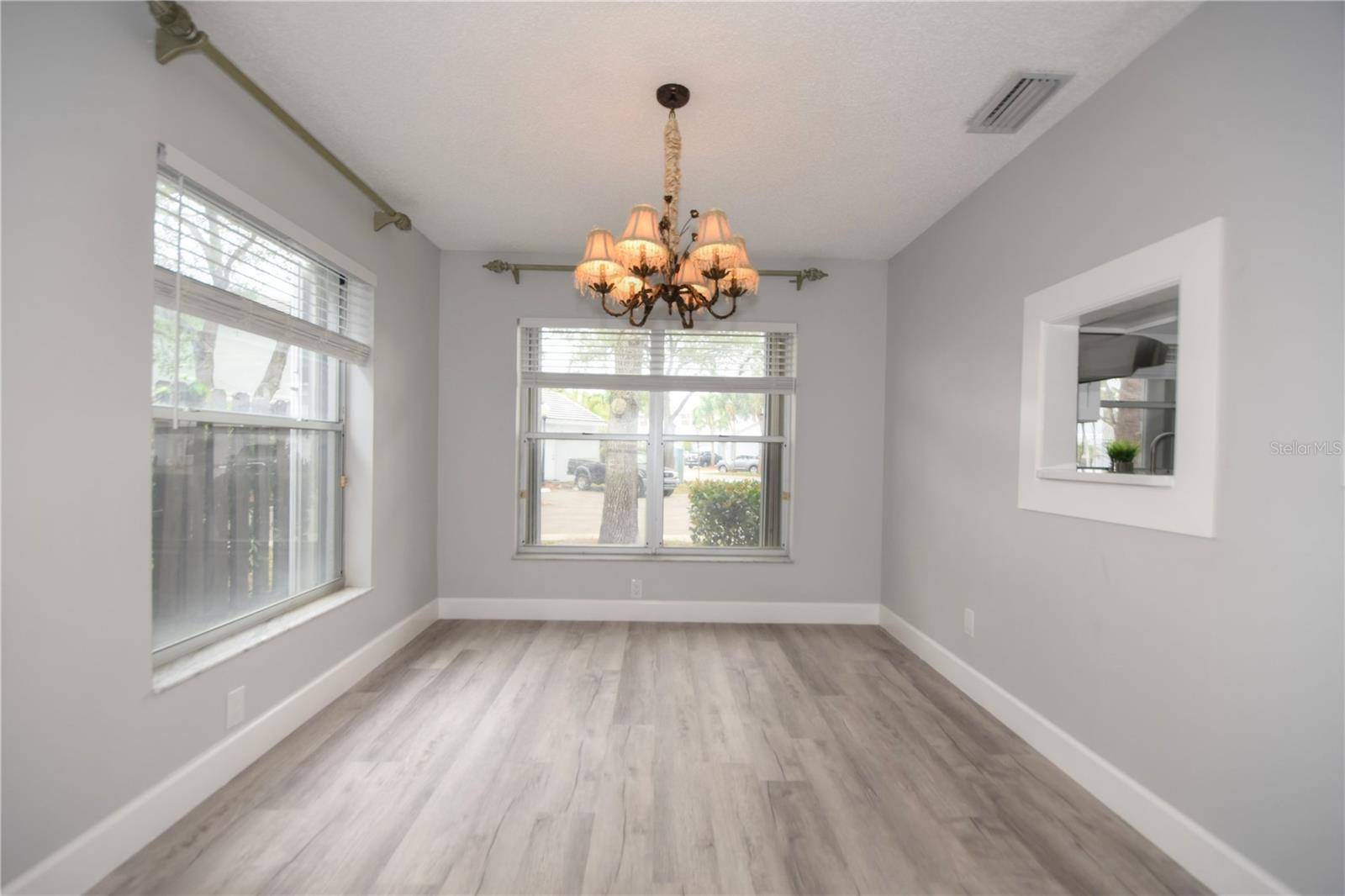 Davie, FL 33331,4801 GRAPEVINE WAY