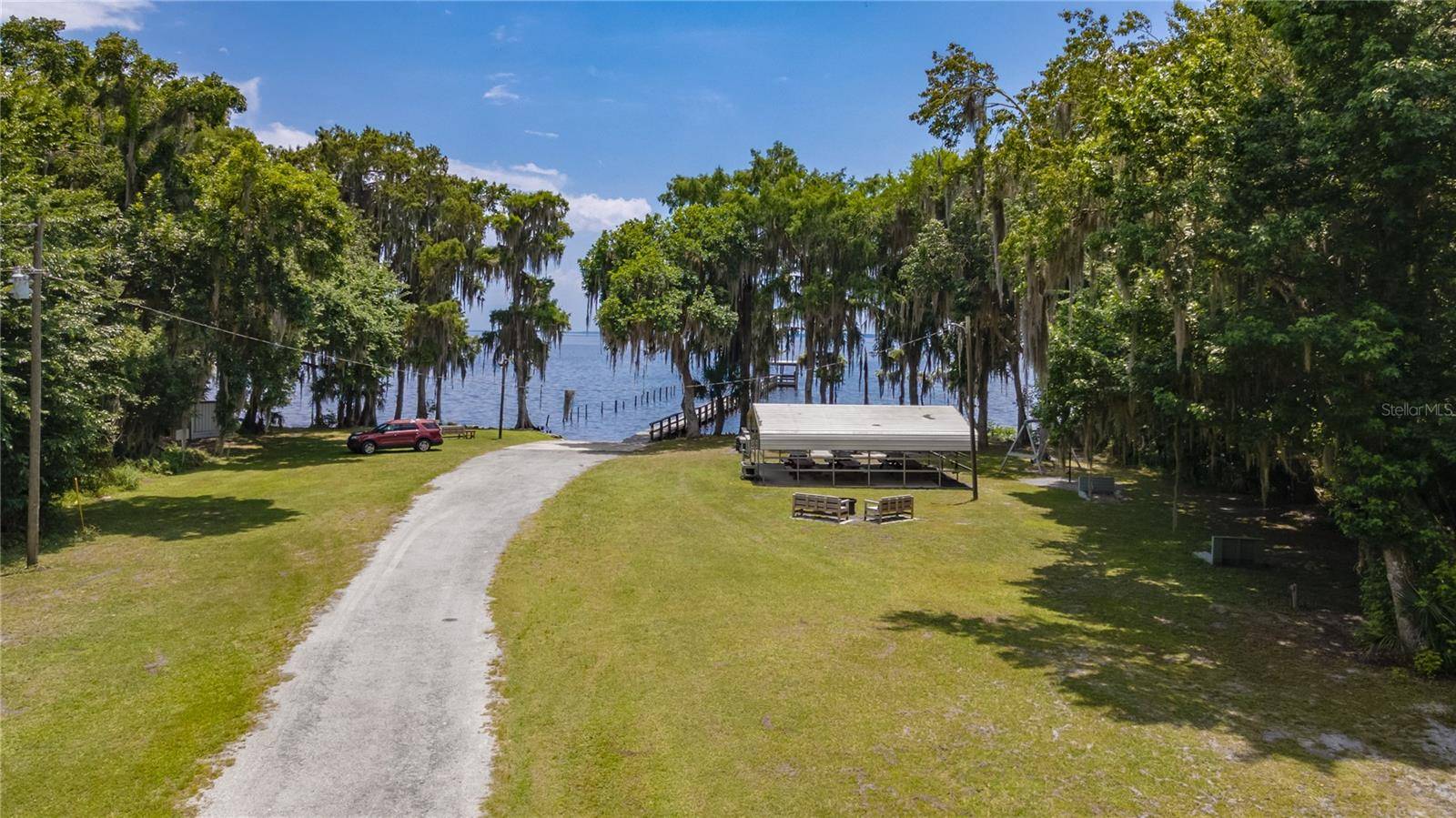 Georgetown, FL 32139,218 SE 1ST ST