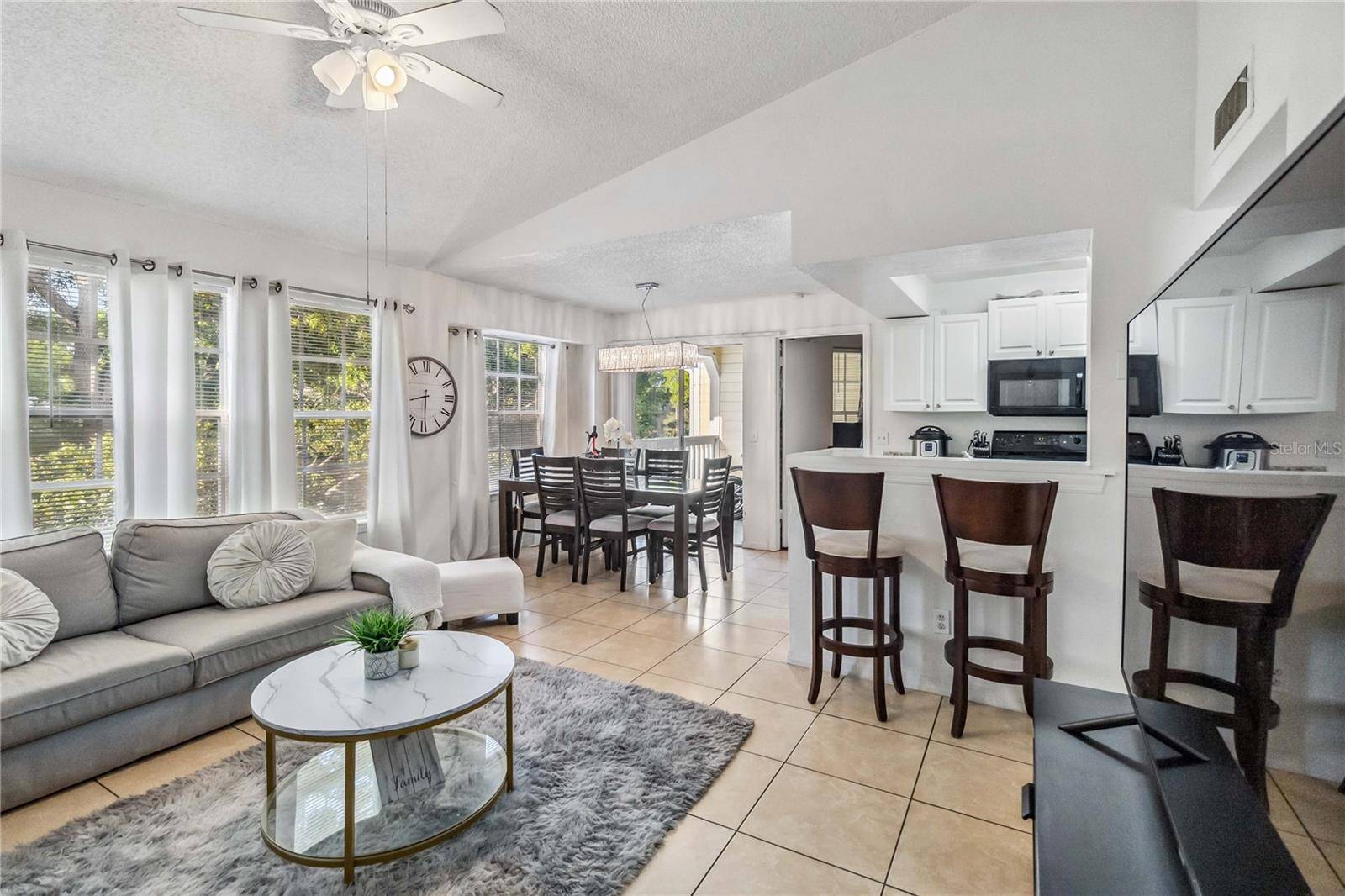 Orlando, FL 32835,1043 S HIAWASSEE RD #3127