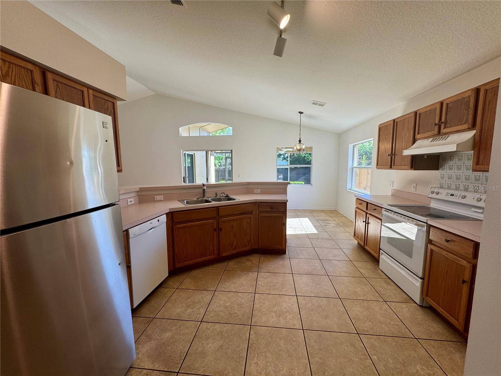 Eustis, FL 32726,2801 HARDENBERGH LN