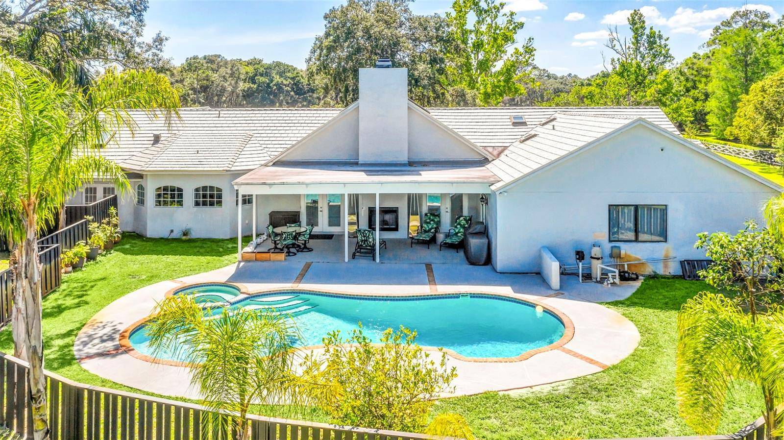 Winter Springs, FL 32708,610 TINA LN