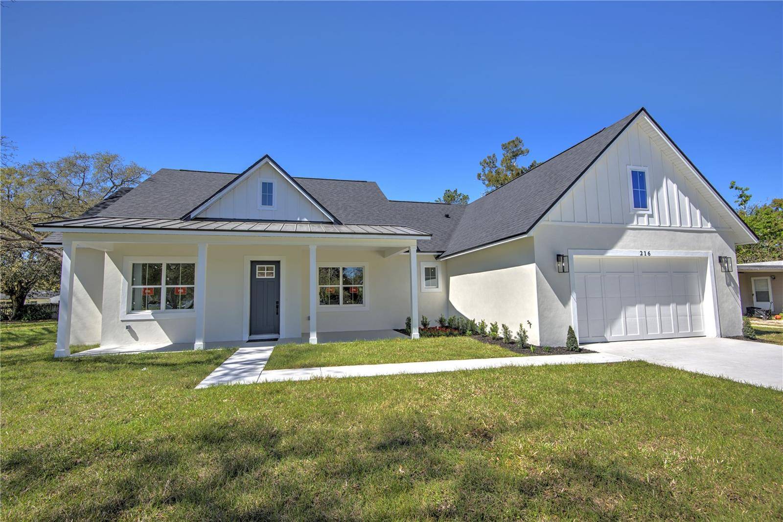 Sanford, FL 32773,216 HOMEWOOD DR