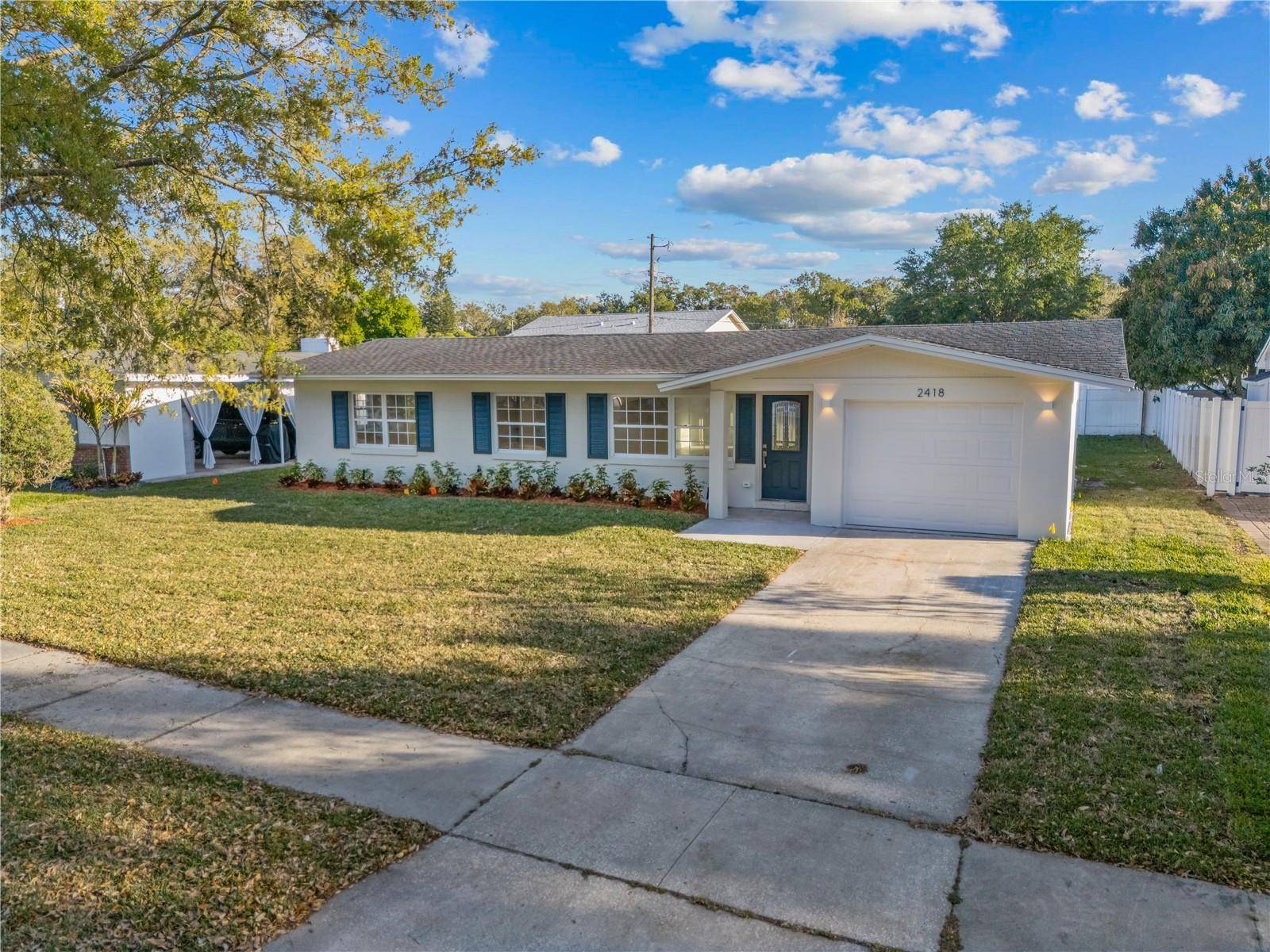Winter Park, FL 32792,2418 WHITEHALL CIR