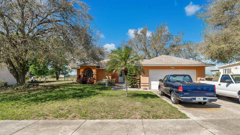 Grand Island, FL 32735,37149 SANDY LN