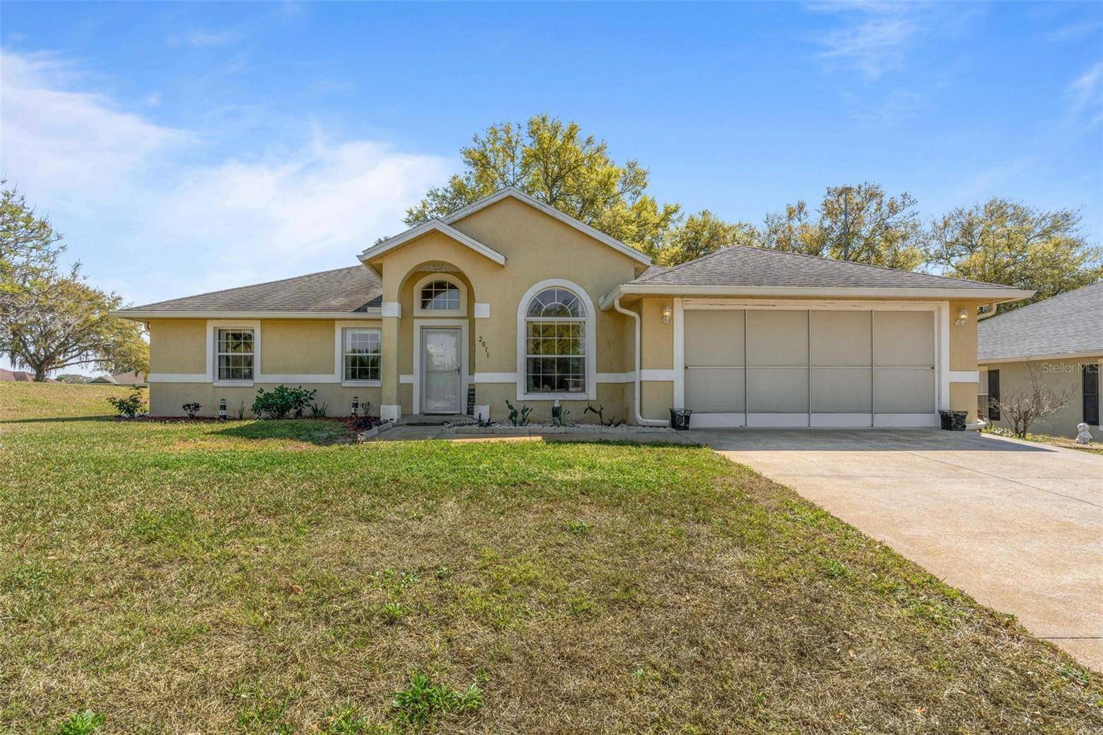Eustis, FL 32726,2011 OAKBEND DR