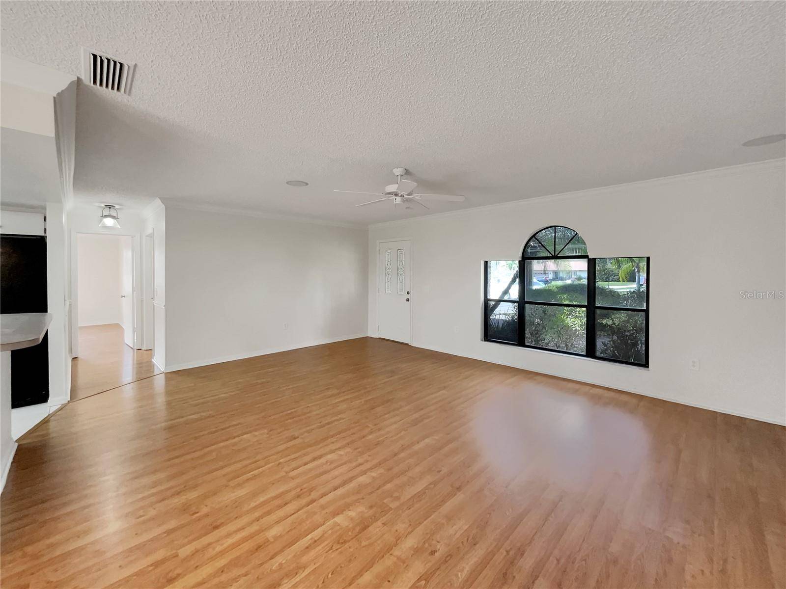 Lakeland, FL 33811,5030 CREEKVIEW LN