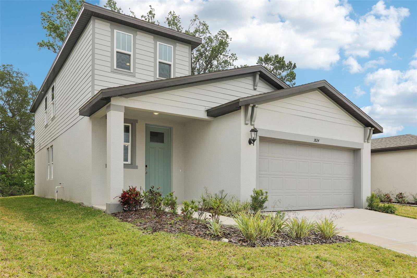 Plant City, FL 33565,3824 RADIANT MOUNTAIN DR