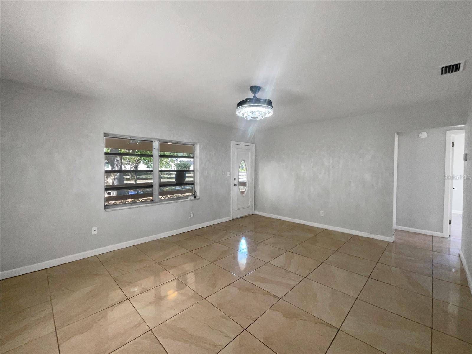 Frostproof, FL 33843,411 THOMAS AVE
