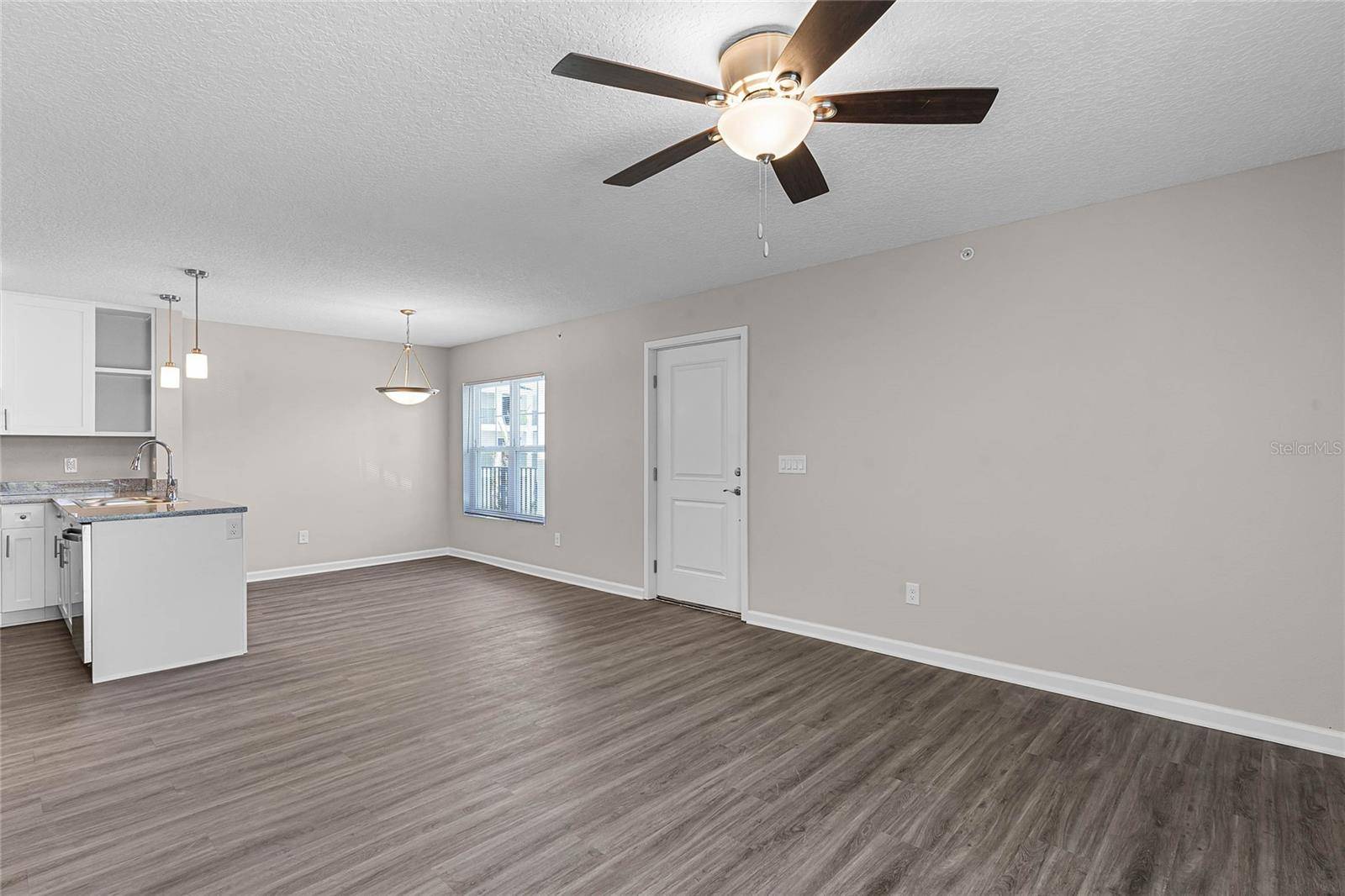 Orlando, FL 32822,1974 S GOLDENROD RD #104