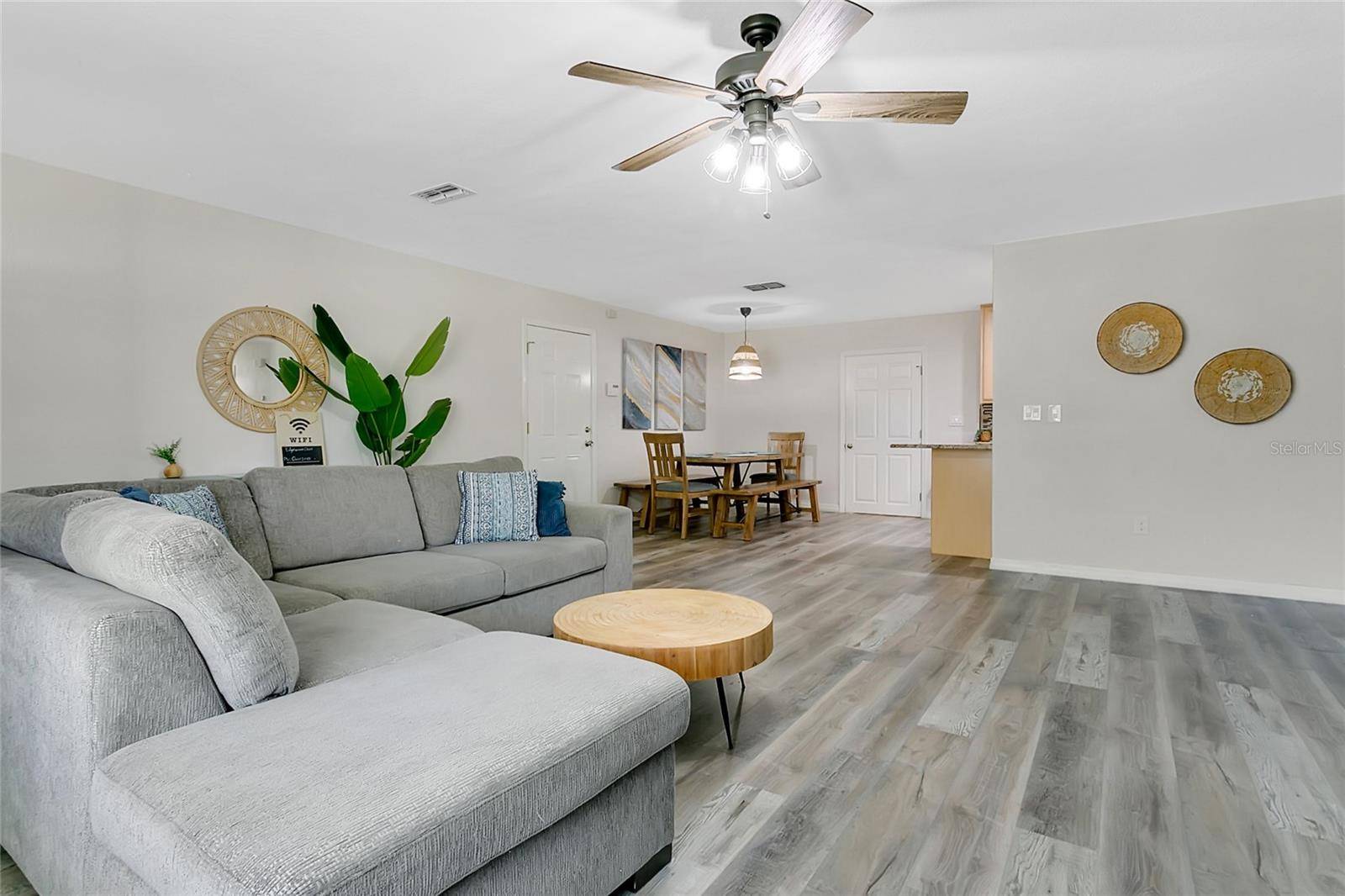 Edgewater, FL 32141,2522 EVERGREEN DR