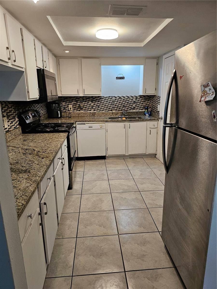 Orlando, FL 32837,9917 SWEEPSTAKES LN #4