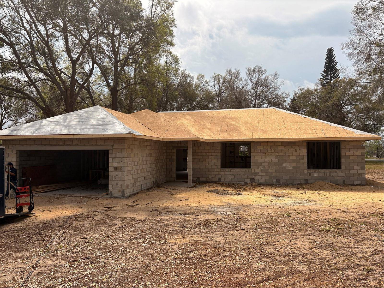Astatula, FL 34705,13010 HAZELNUT LN