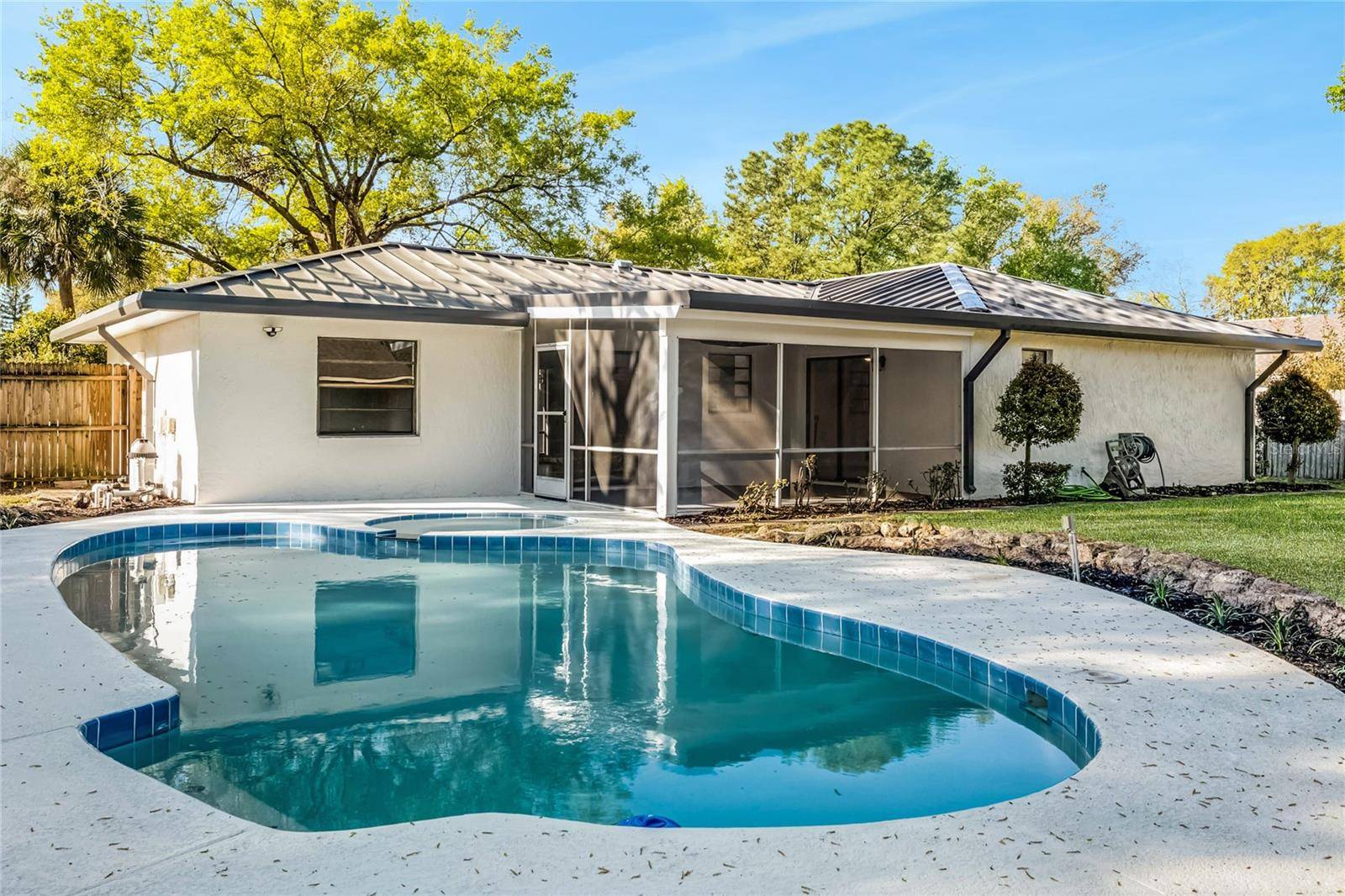 Apopka, FL 32703,2952 ASHWOOD CT
