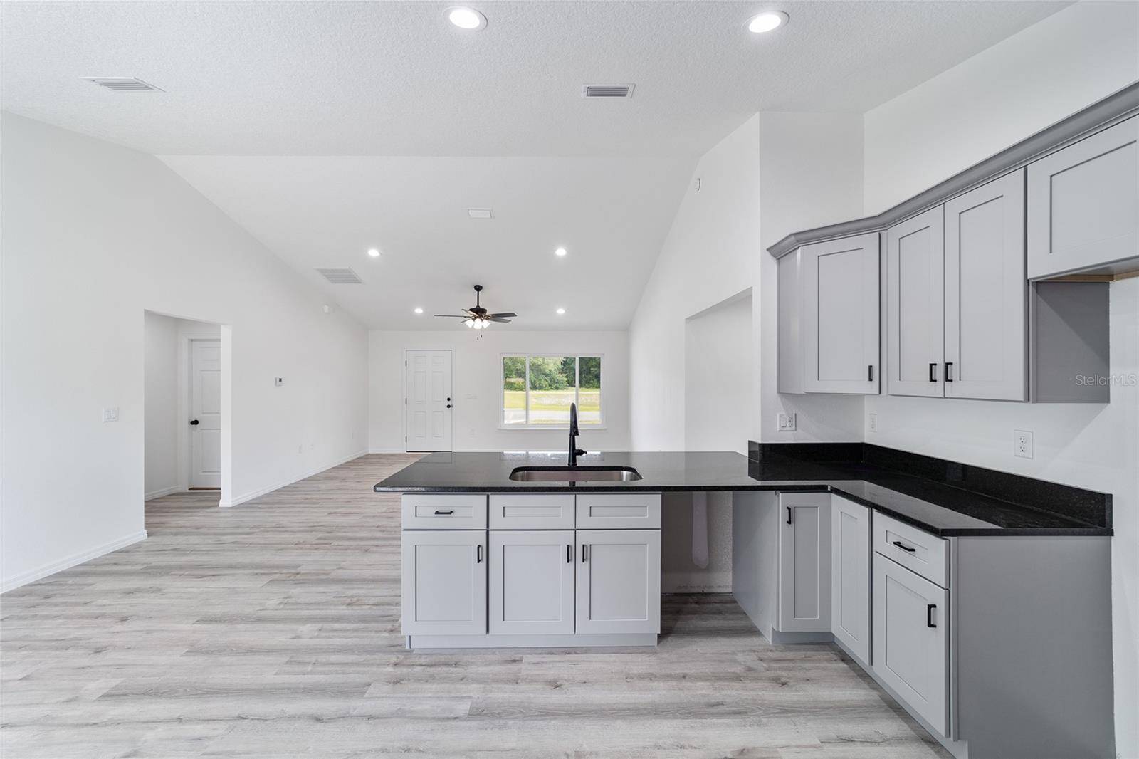 Dunnellon, FL 34431,23741 SW BLUEBERRY LN
