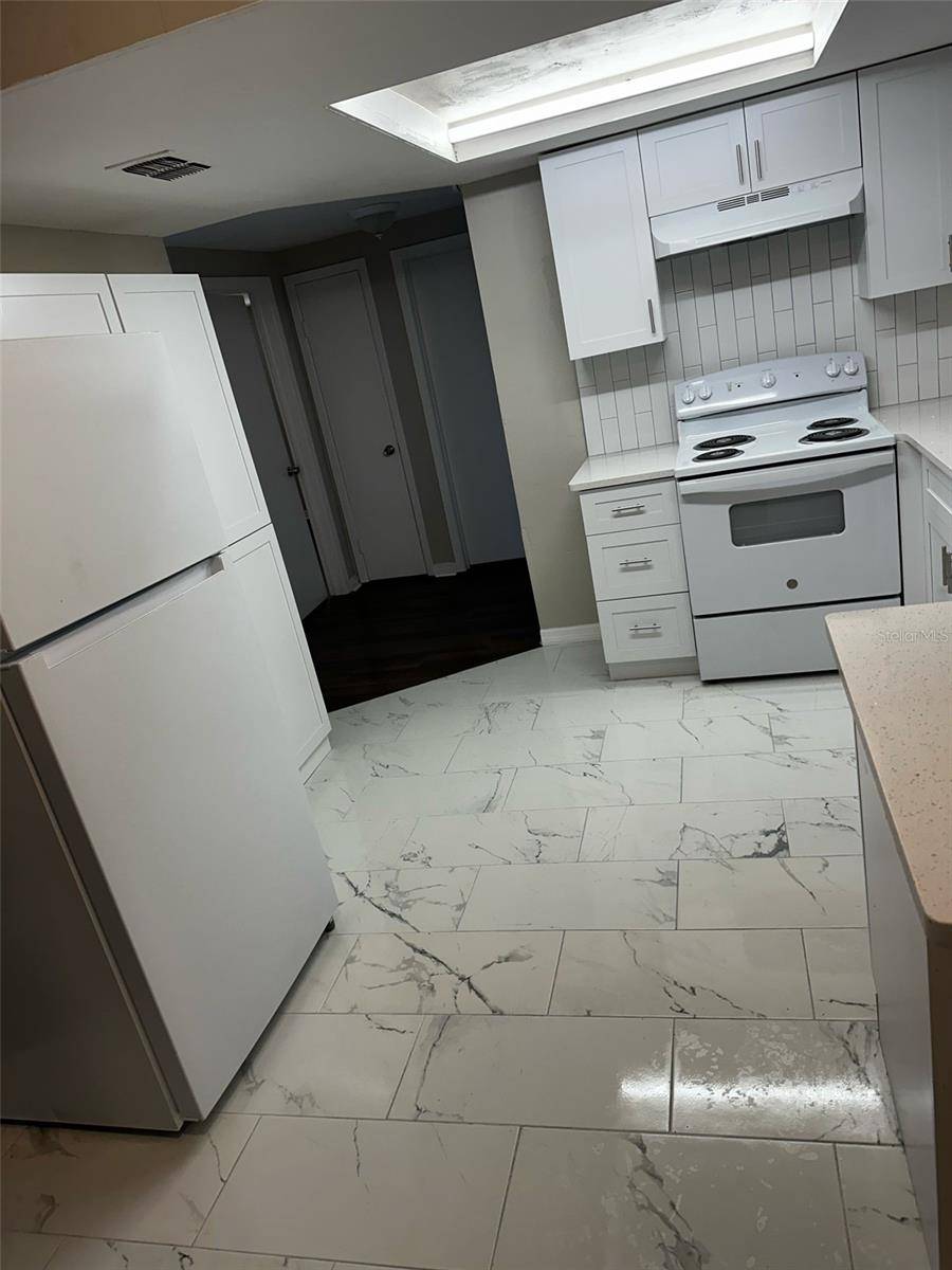 Port Richey, FL 34668,6405 GAINSBORO DR