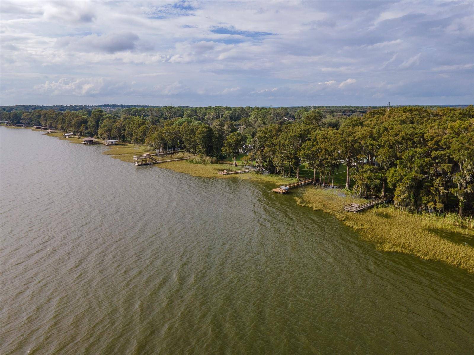 Eustis, FL 32726,16 CYPRESS DR