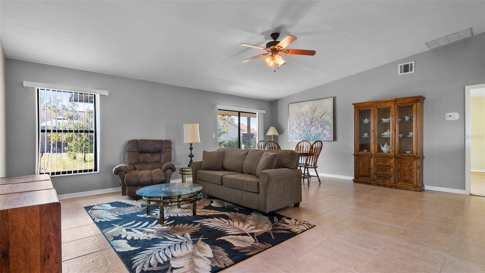 Kissimmee, FL 34758,681 MADRID DR