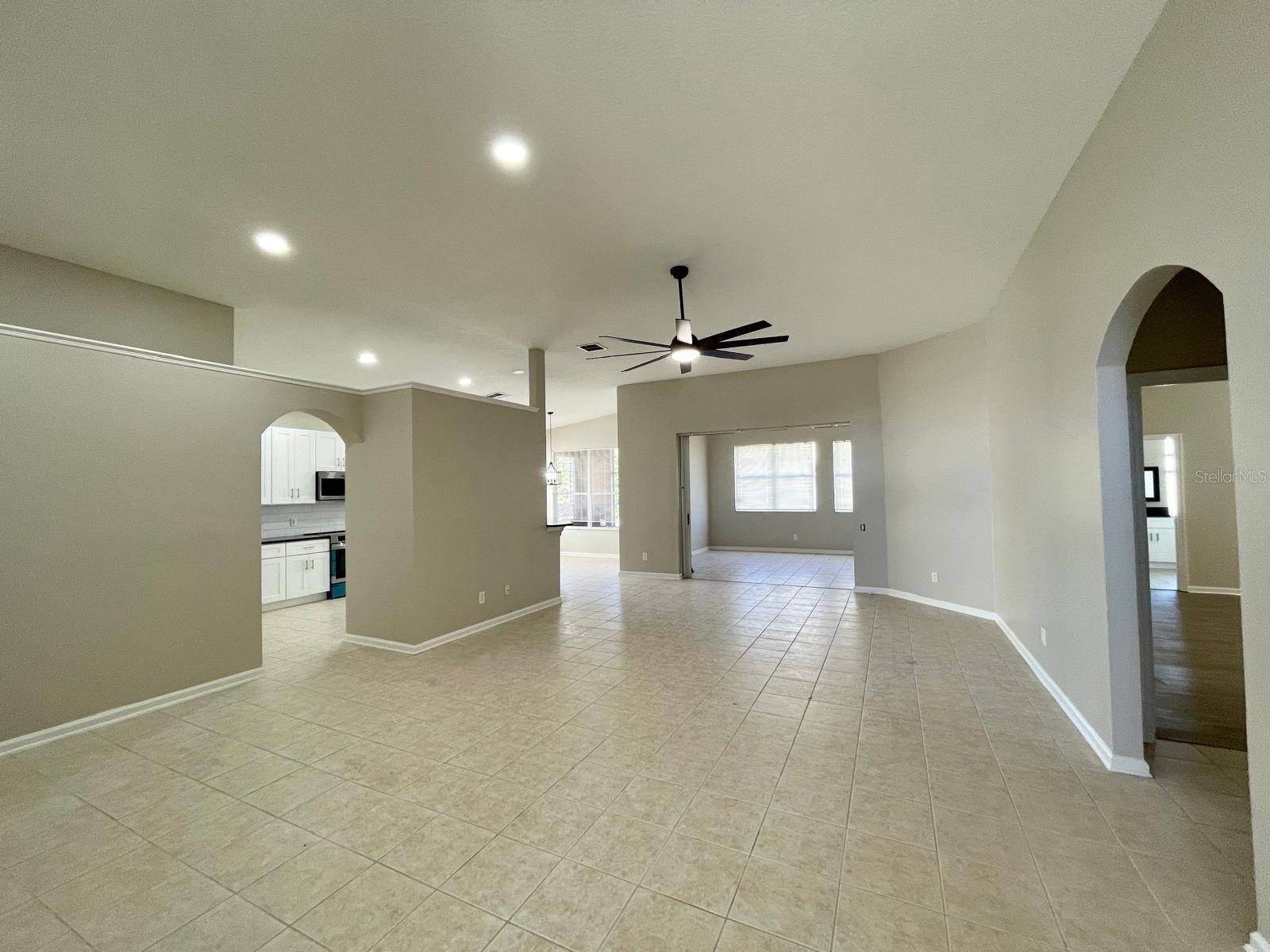 Kissimmee, FL 34741,3295 FALCON POINT DR