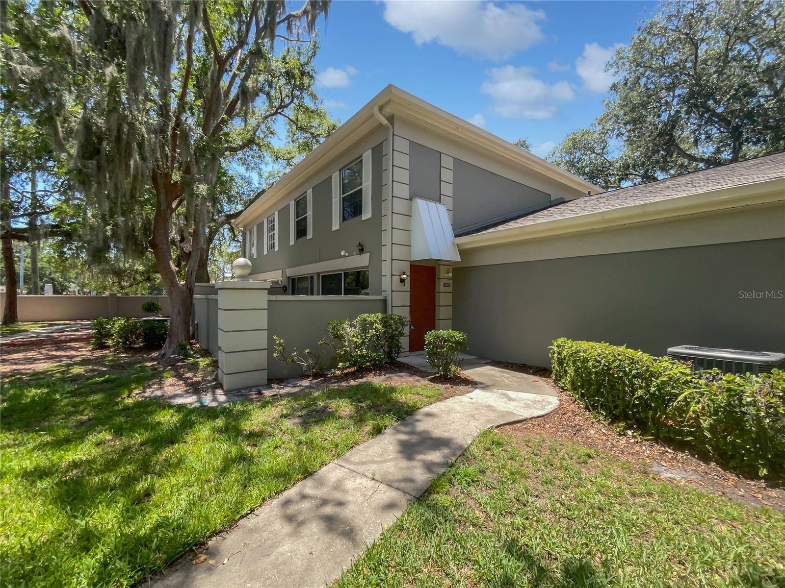 Temple Terrace, FL 33617,6241 DEWDROP WAY