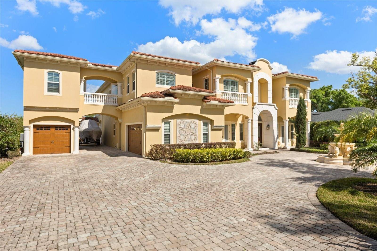 Windermere, FL 34786,225 MAGNOLIA ST