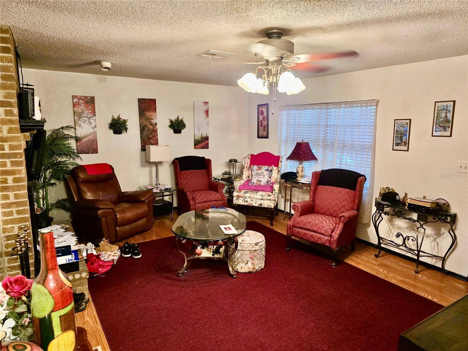 Deltona, FL 32725,527 LELAND DR