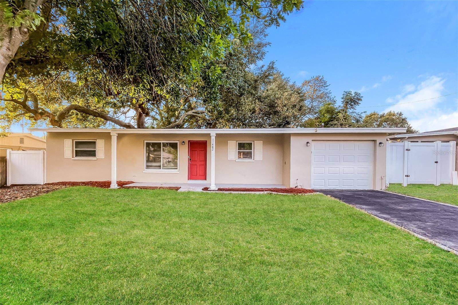 Seminole, FL 33772,11482 76TH AVE