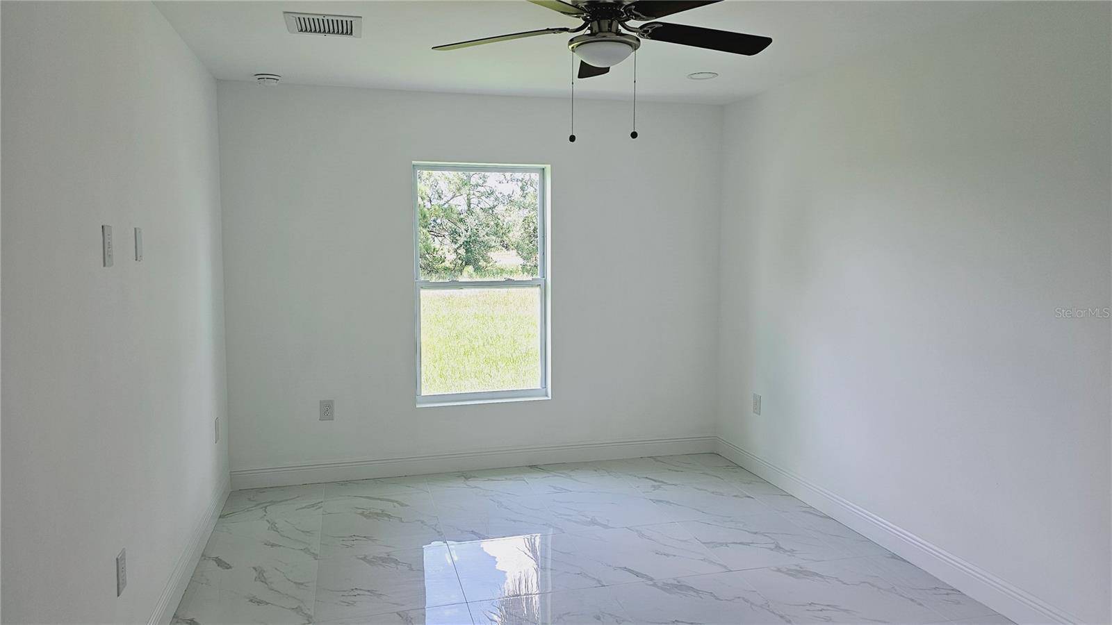 Lehigh Acres, FL 33974,1098 EDGERTON AVE