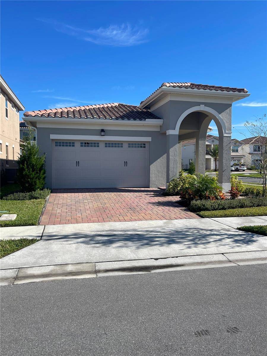 Orlando, FL 32832,8081 CLEOBURY DR