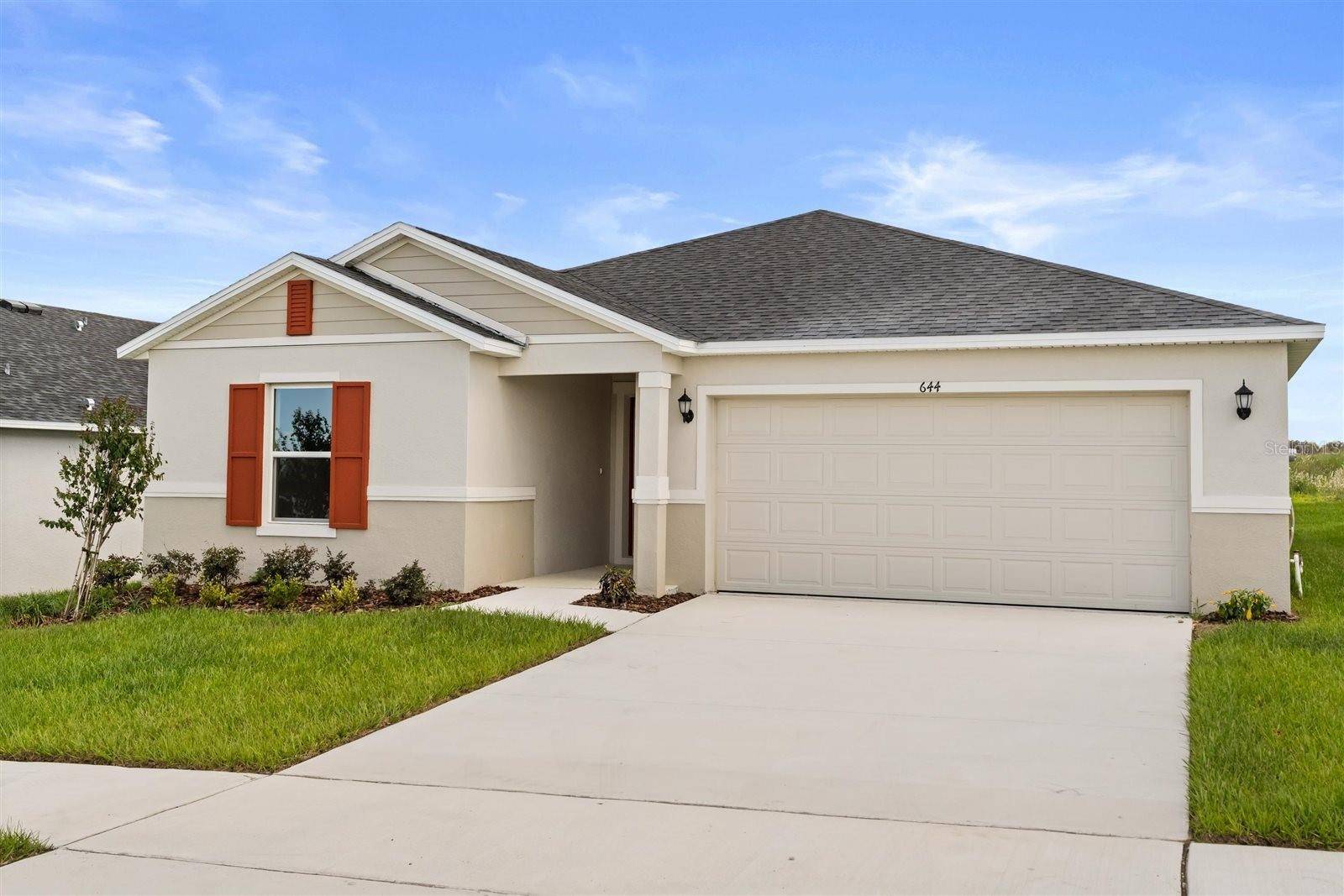Dundee, FL 33838,644 ROYAL PALM DR
