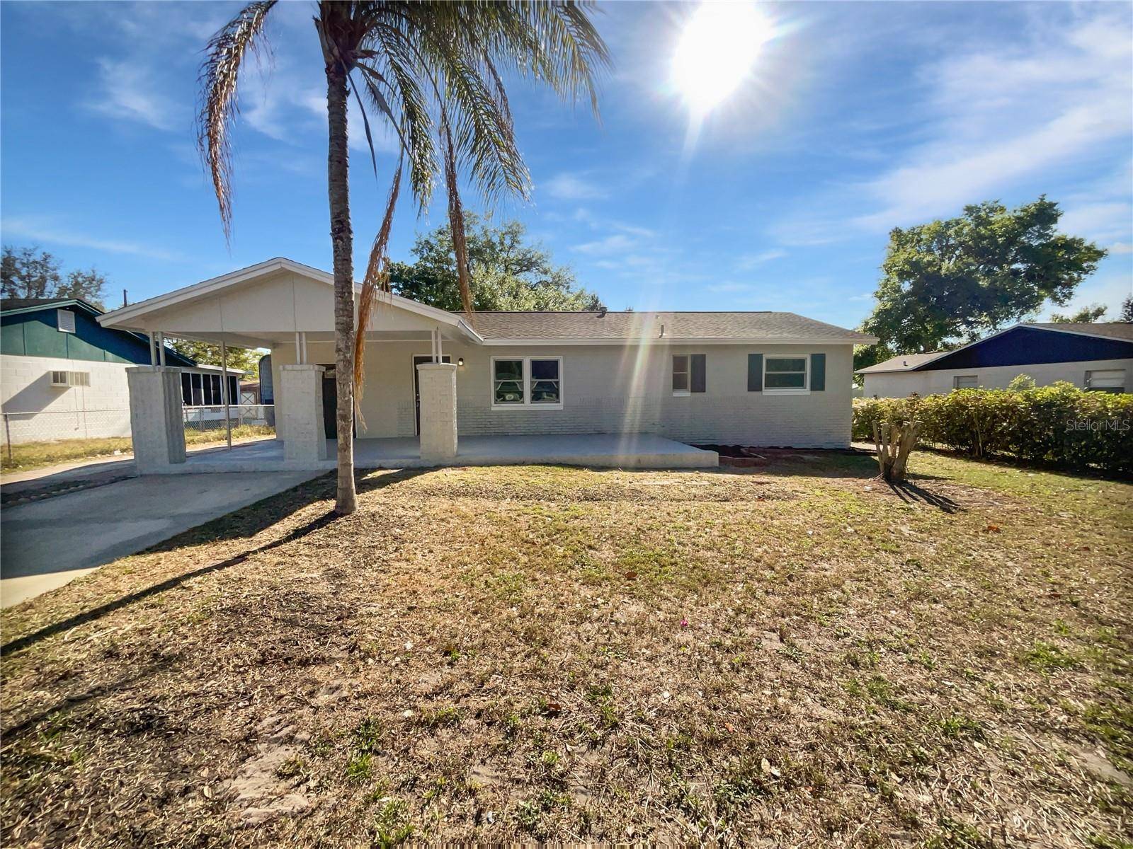 Mount Dora, FL 32757,800 MARION DR