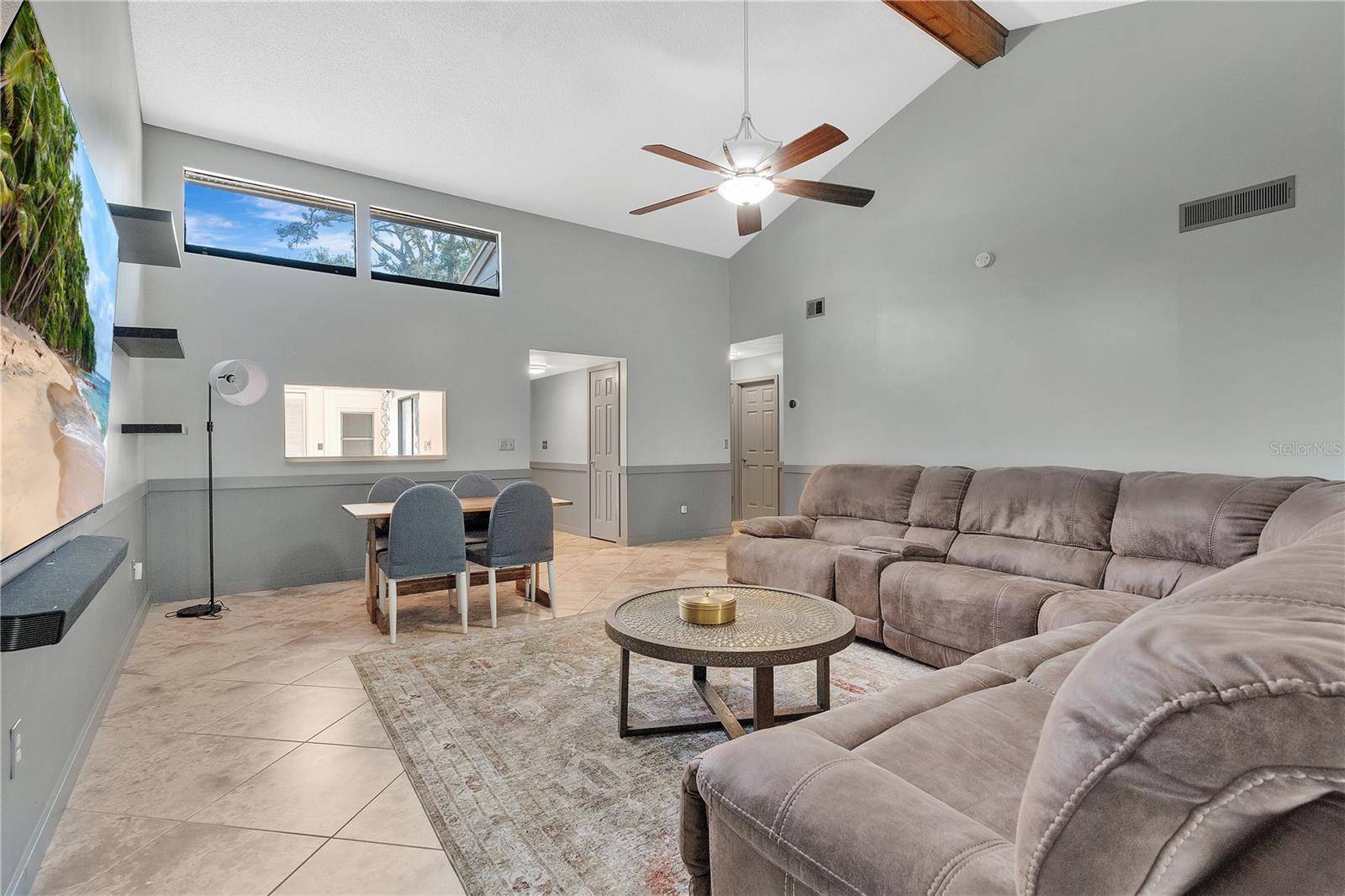 Fern Park, FL 32730,218 NETTLEWOOD LN