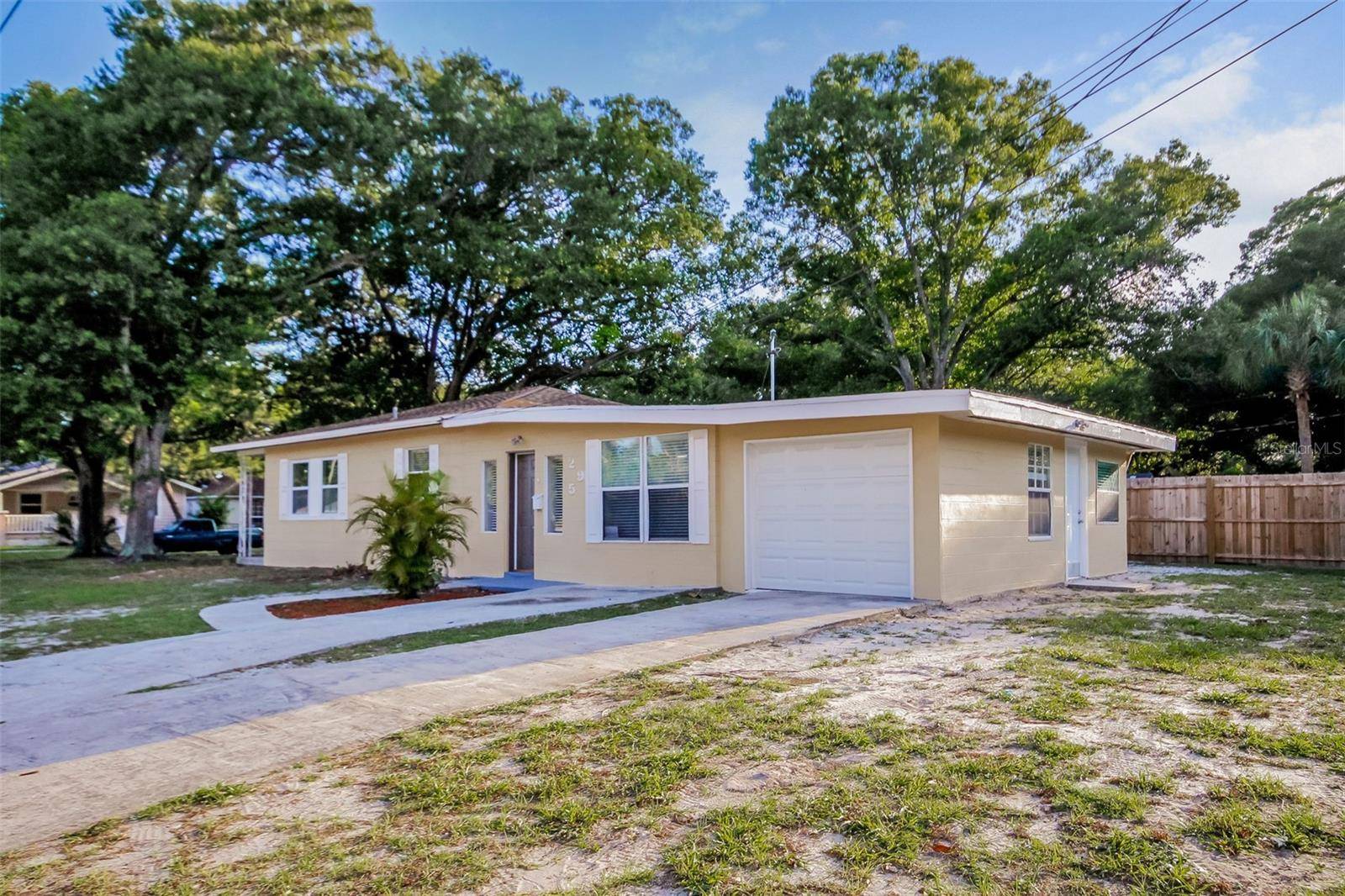 St Petersburg, FL 33707,295 52ND ST S