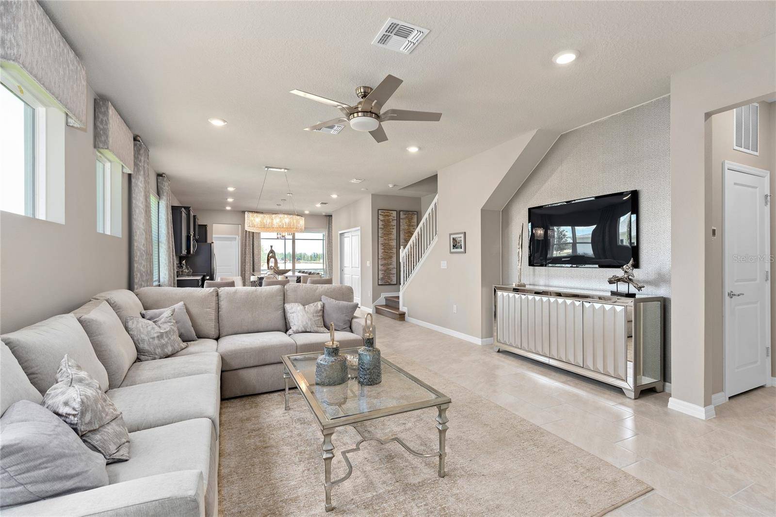 Clermont, FL 34714,16147 COASTAL COVE LN