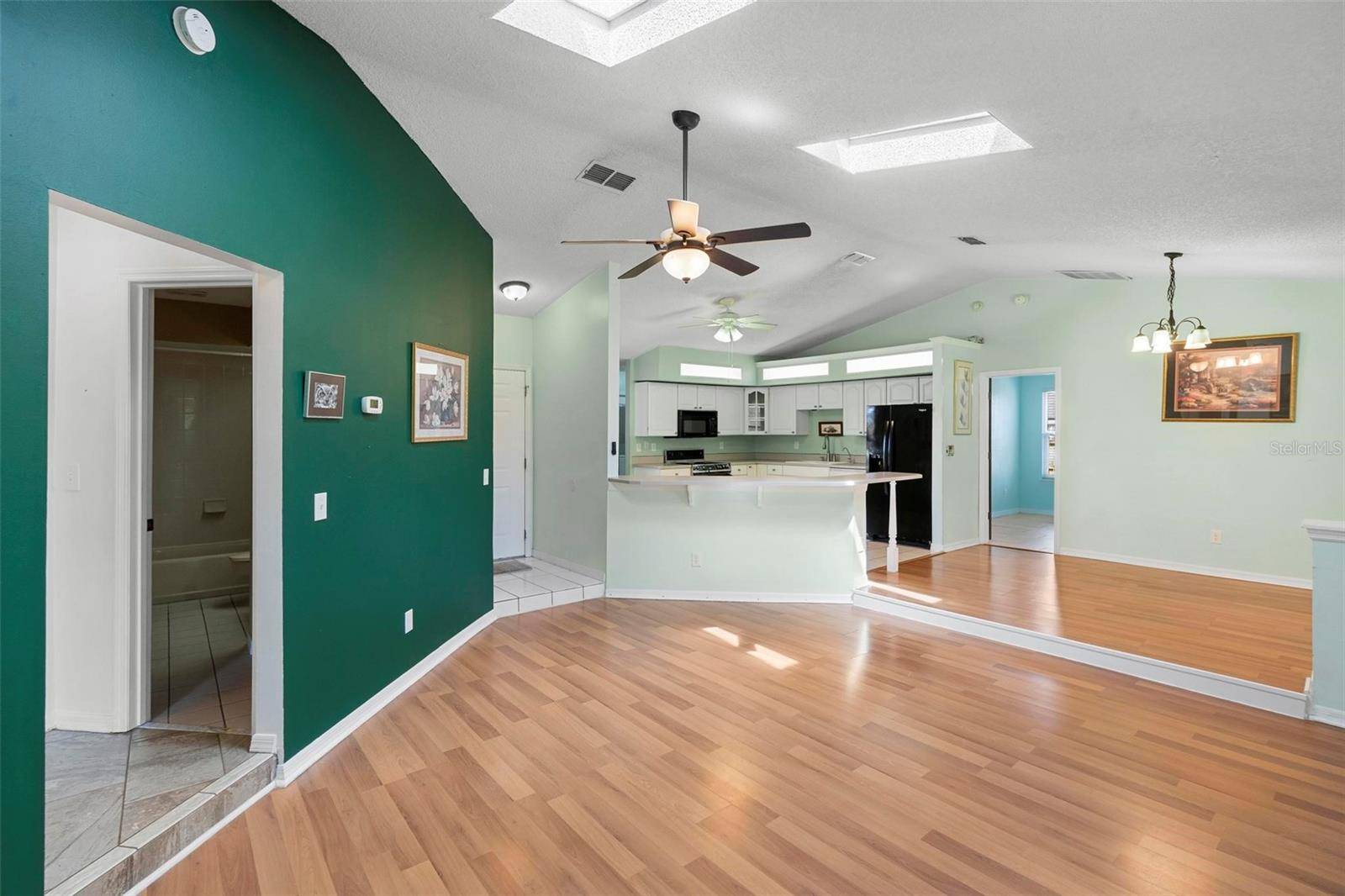 Deltona, FL 32738,2351 MONTANO ST