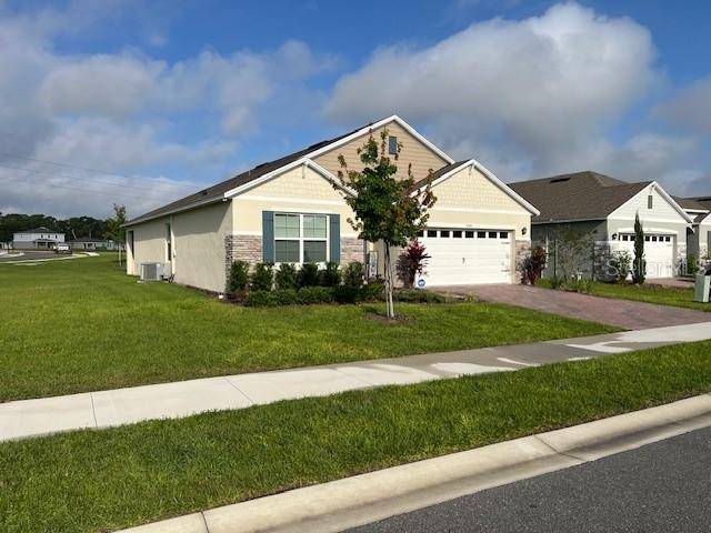 Sorrento, FL 32776,33409 COUNTRY HOUSE DR