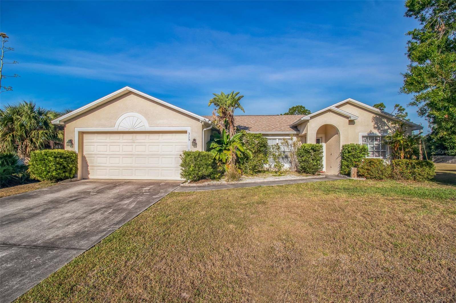 Lehigh Acres, FL 33936,315 5TH AVE