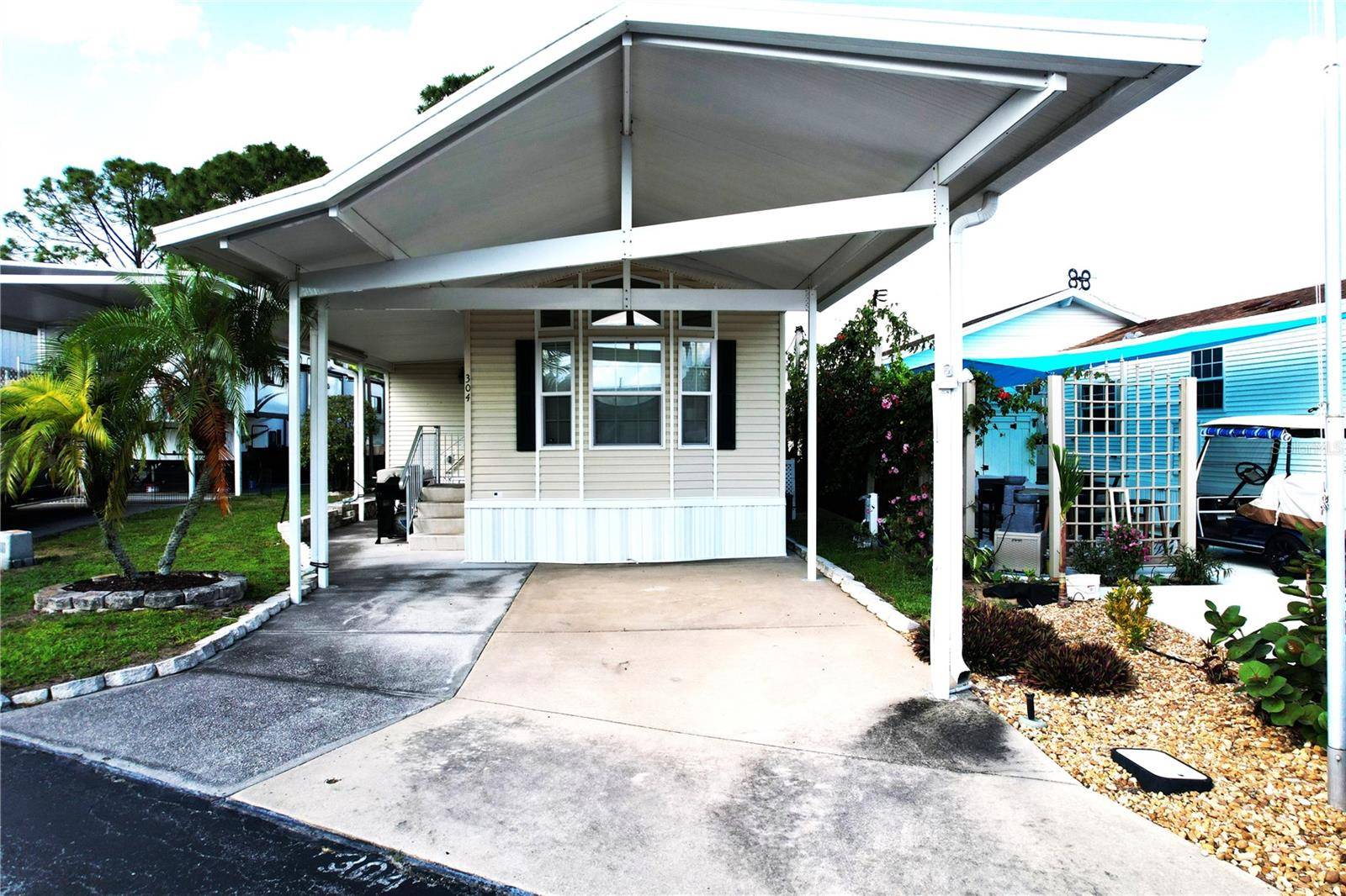 Davenport, FL 33837,304 ST GEORGE DR
