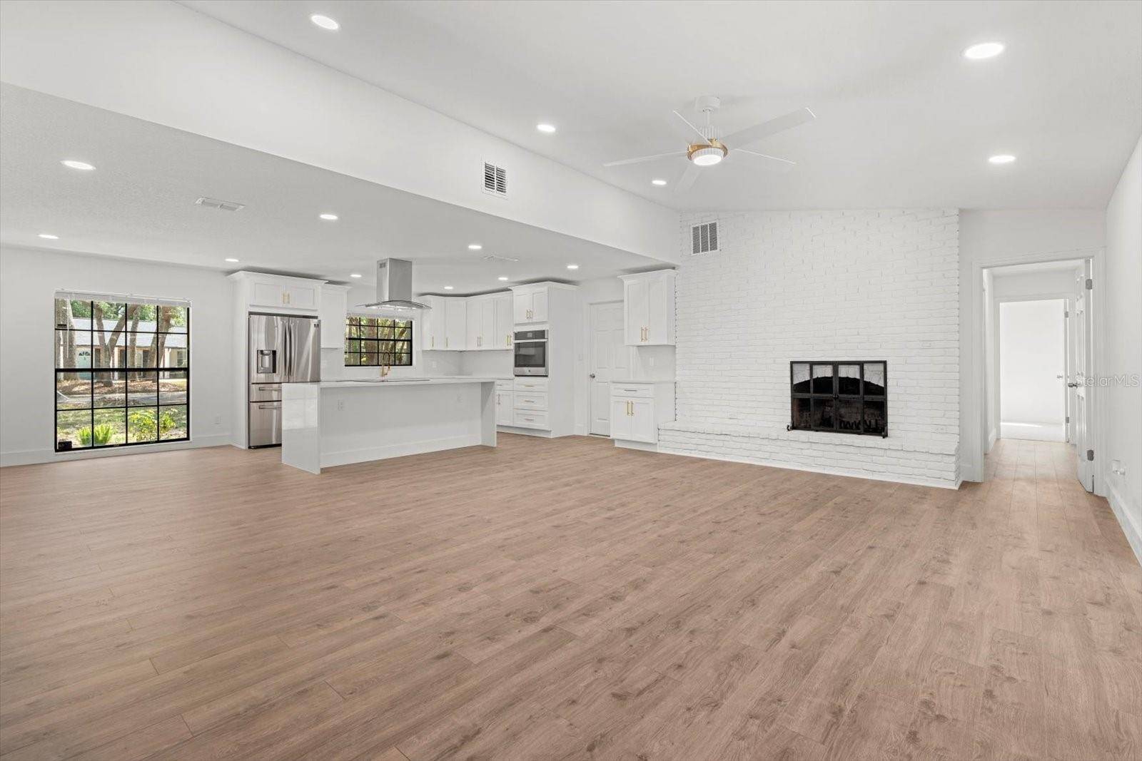 Longwood, FL 32779,345 W HORNBEAM DR