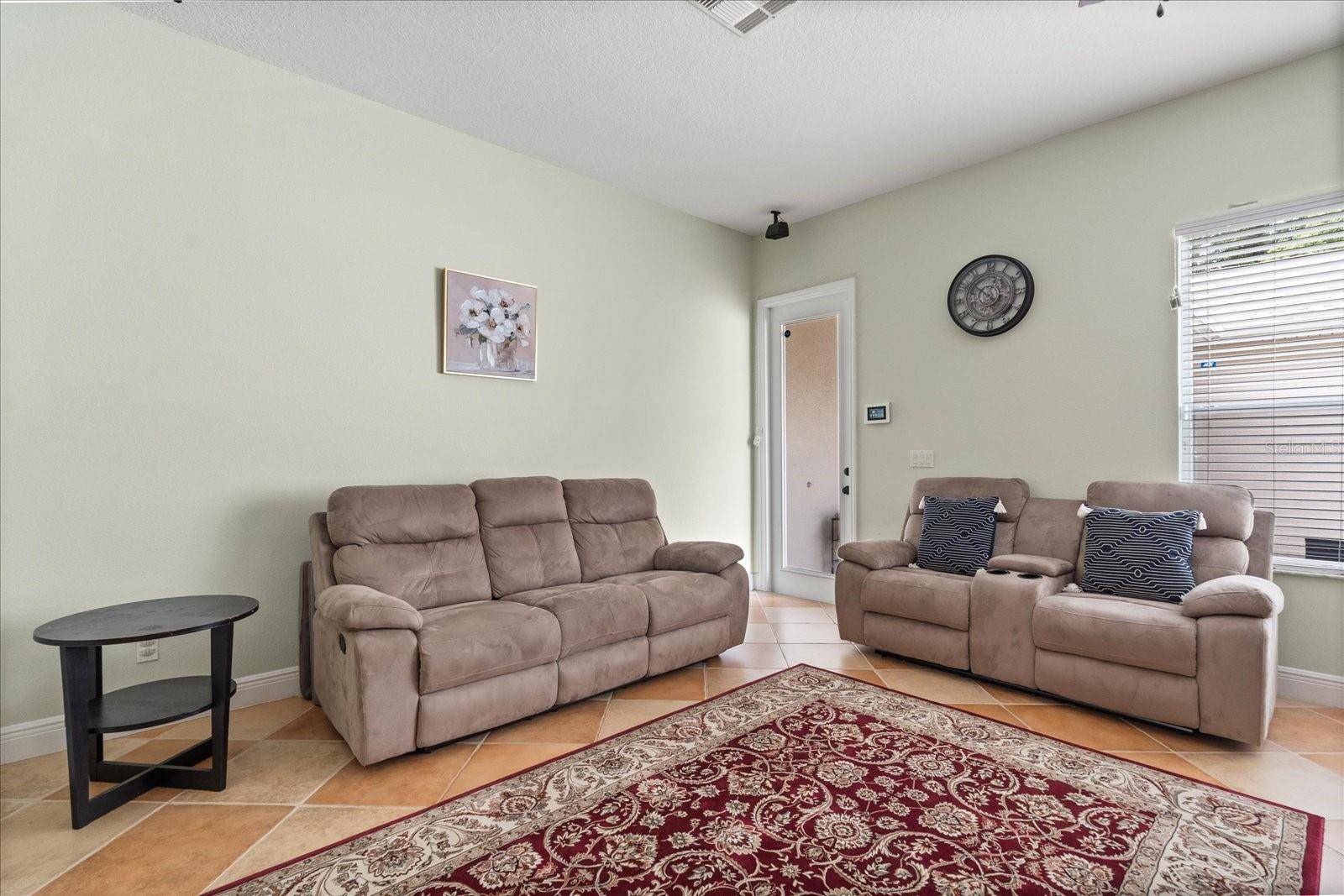 Oviedo, FL 32765,1530 TALLY CIR