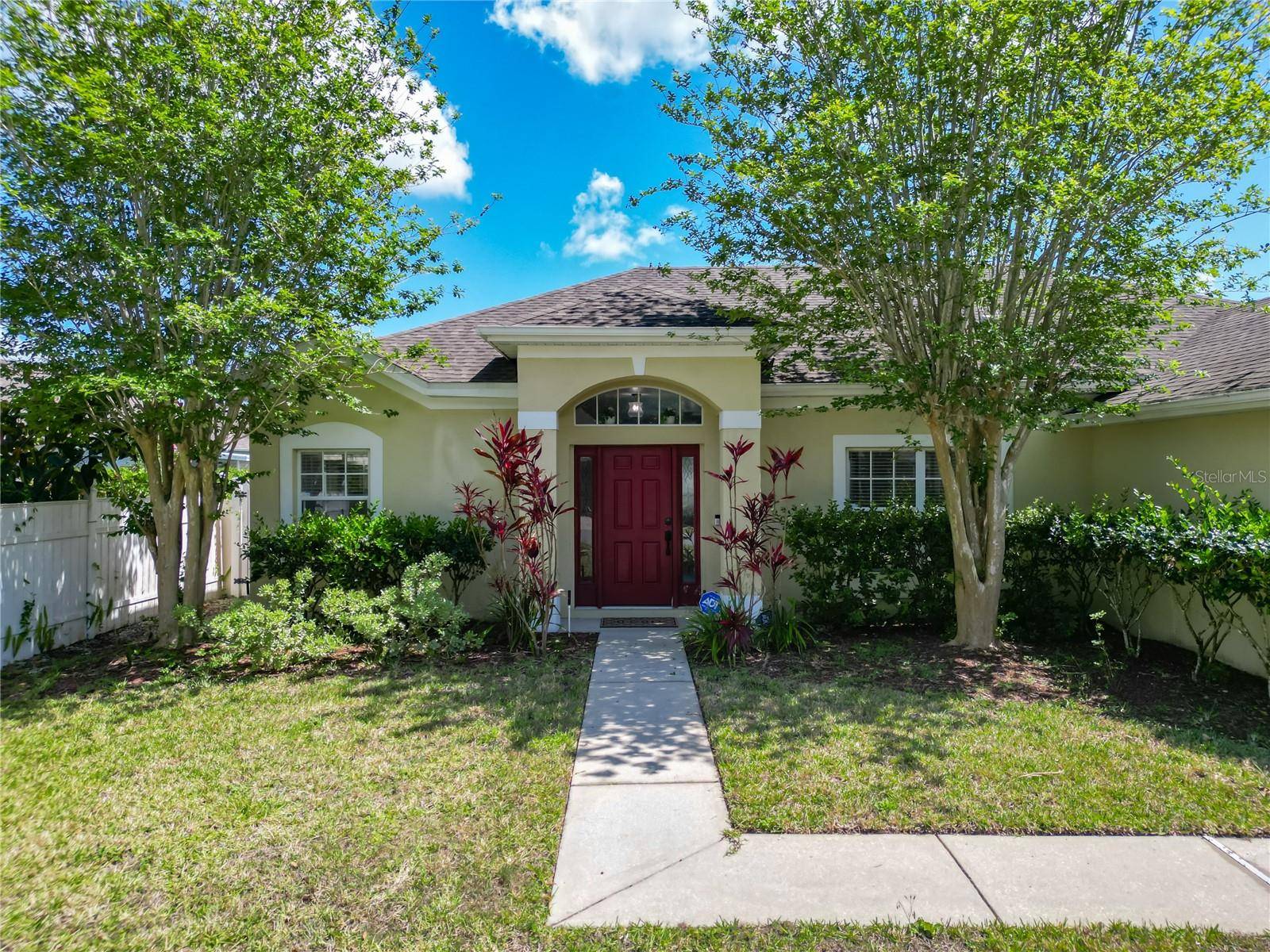 Orlando, FL 32825,610 CAREY WAY